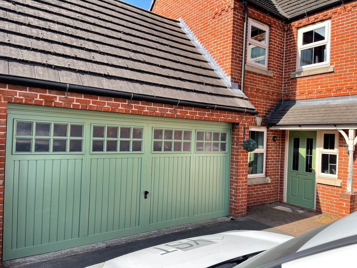 Yorkshire spray technicians — Photos 7